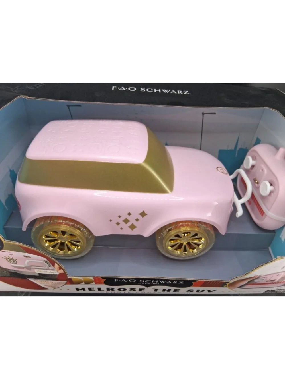 FAO Schwarz Melrose The SUV Remote Control Car Vanity Flair Set